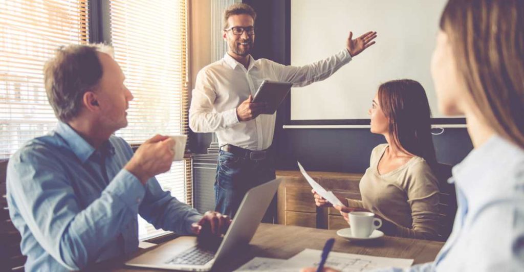 Le guide ultime pour un Pitch Deck convaincant I Start-up.ma